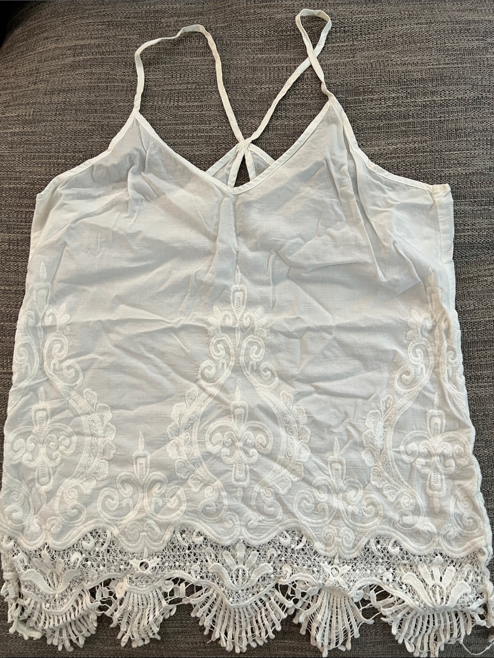 Women’s White Lace Trim Cami Tank Top